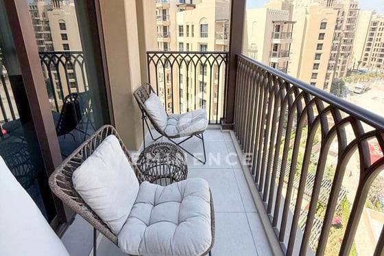 Fully Furnished 1BR | High Floor | Community View, picture 6