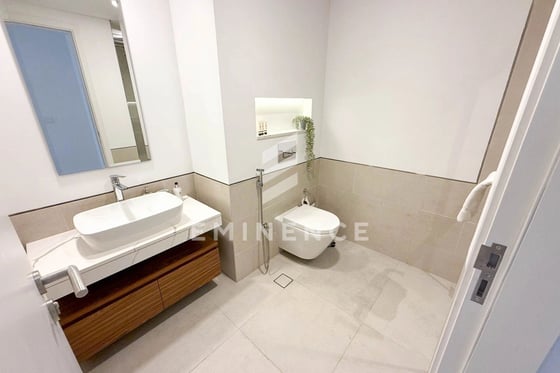 Fully Furnished 1BR | High Floor | Community View, picture 11