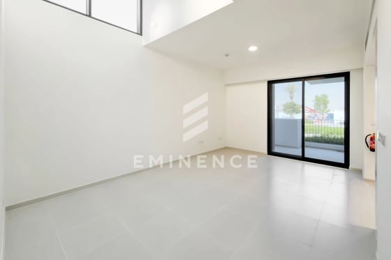 Single Row | End Unit | Ready to Move in, picture 7