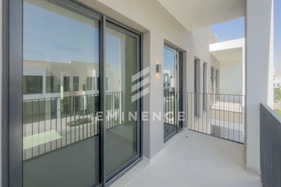Single Row | End Unit | Ready to Move in, picture 21