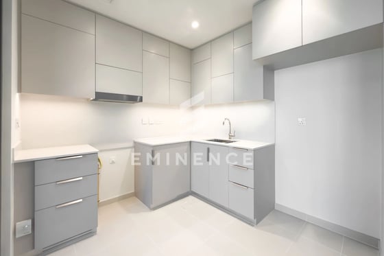 Single Row | End Unit | Ready to Move in, picture 8