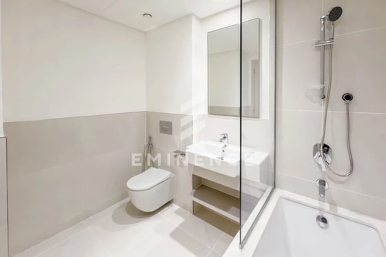 Single Row | End Unit | Ready to Move in, picture 16