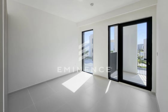 Single Row | End Unit | Ready to Move in, picture 10