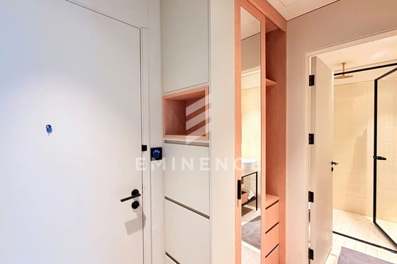 Elegant Studio | Vacant | 4 Cheques, picture 8