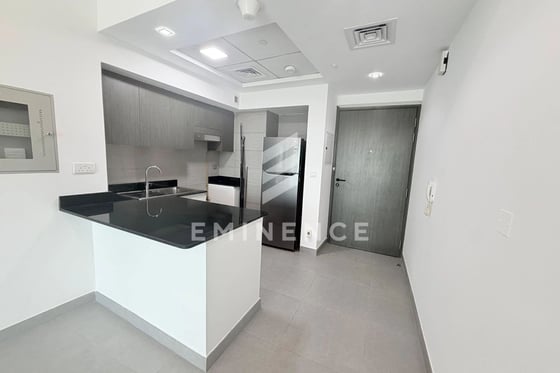 Spacious 1 BR | Science Park View | Vacant, picture 7