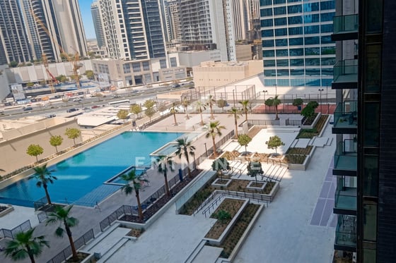 Burj Khalifa View | Motivated Seller, picture 10