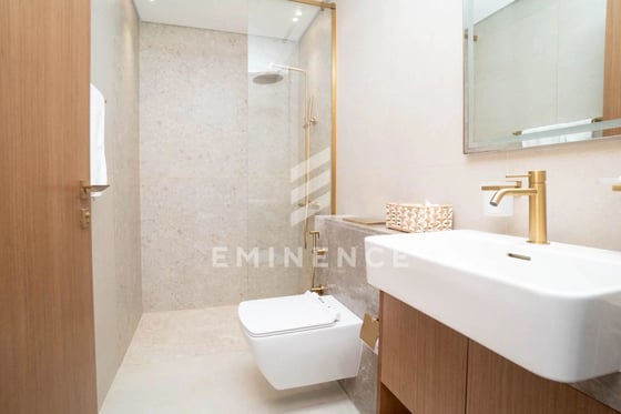 Furnished | Jacuzzi on Terrace | Full Canal View, picture 11