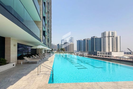 Furnished | Jacuzzi on Terrace | Full Canal View, picture 16