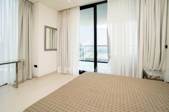 Furnished | Jacuzzi on Terrace | Full Canal View, picture 6