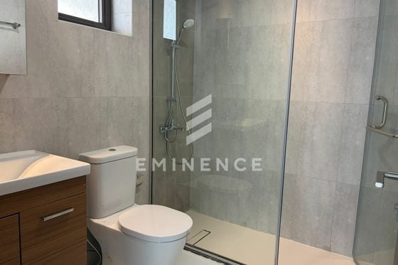 End Unit | Back to Back | Landscaped | Vacant, picture 13
